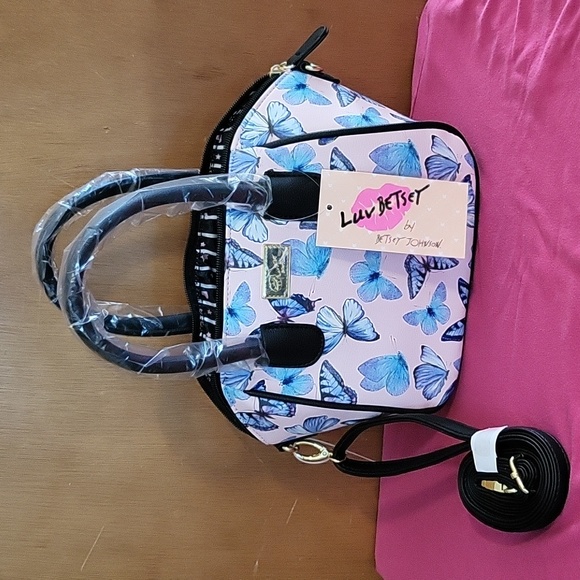 Luv Betsey by Betsey Johnson Mini Butterfly Handbag - Picture 1 of 10